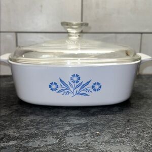 CorningWare Cornflower Blue White casserole with lid. Exc condition